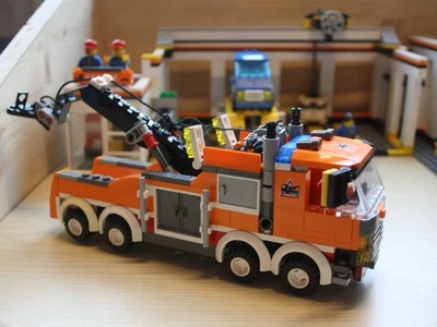 LEGO City ®  7642 Große Autowerkstatt gebraucht ohne BA - Bild 1 von 4