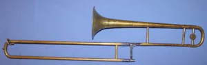 Trombón antiguo de latón con estuche - Imagen 1 de 12