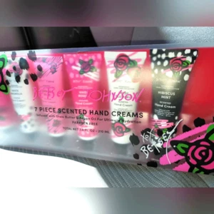 1 Betsy Johnson handlotion - Picture 1 of 6