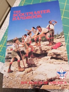 De colección 1990 "The Scoutmaster Handbook" - Boy Scouts of America con extracción NUEVO - Imagen 1 de 3