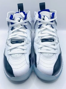 Nike Jordan Jumpman Two Trey en Blanco y Púrpura Talla 5 - Imagen 1 de 9