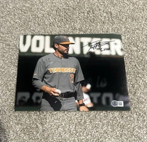 TONY VITELLO signed Autogramm 8x10 Foto TENNESSEE VOLS BAS BECKETT C - Bild 1 von 1
