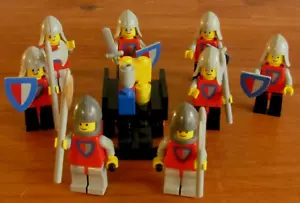 LEGO CASTLE , CLASSIC CASTLE, 677 KNIGHTS PROCESSION - Picture 1 of 5