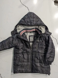 Chaqueta acolchada acolchada acolchada a cuadros Calvin Klein para niños talla XS 2T - 3T abrigo polar con capucha - Imagen 1 de 13