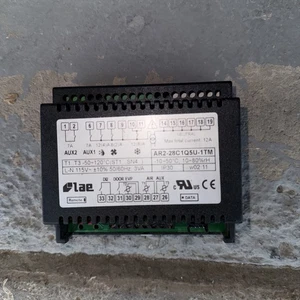 LAE AR2-28C1Q5U-1TM MODULO CONTROLLO TEMPERATURA (M3) - Foto 1 di 3