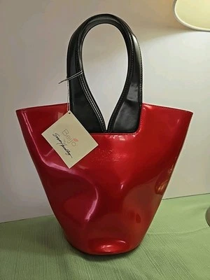 Bolso de Mano Beijo Rojo Dos Labios Department 56 Susan Handley Foto 1 de 4