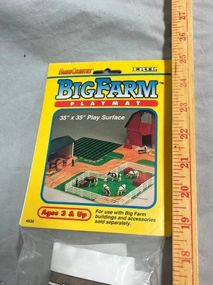 FARM COUNTRY Ertl PLAYMAT 35"x35" Big Farm 1:64 1:32 New 1994 tractor set - Image 1 of 4