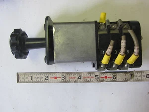 Interruptor GE General Electric SBM 10AA009, usado - Imagen 1 de 7