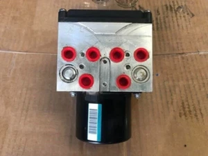 2013-2014 Dodge Ram 3500 13-Ram 2500 ABS Anti-Lock Brake Pump Assembly OEM - Picture 1 of 5