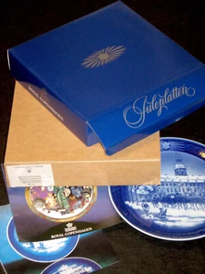 ROYAL COPENHAGEN 1992 Christmas JUL porcelain plate ROYAL COACH Denmark - Picture 1 of 6