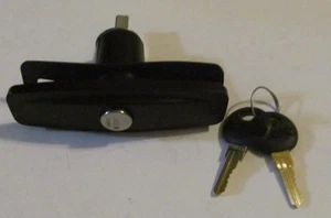 TriMark Pop-Up T Handle Caps Tonneaus Cargo TM911 Lock RV 11738-06 CANADA - Picture 1 of 6