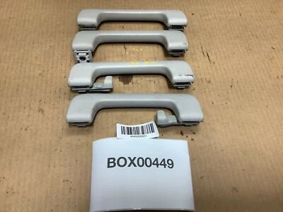 Audi A4 B7 Quattro 2007 sedán trasero y delantero superior juego de manijas de agarre OEM+ Foto 1 de 4