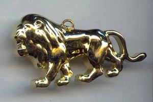 1 VINTAGE GOLD ACRYLIC LION ANIMAL 2" BY 1" PUFF BEAD PENDANT 541 - Picture 1 of 1