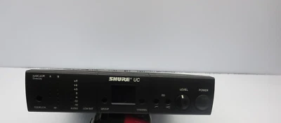 Shure Brothers Inc. (Shure) UC4-UB Wireless Receiver W/Antennas Powers On Used - Image 1 of 4