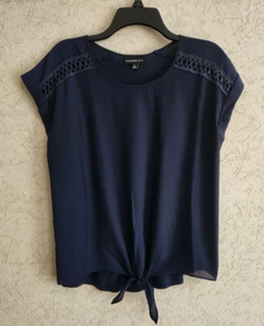 Fortune & Ivy Mixed Media-Top vorne zum Binden ~ Größe Medium ~ dunkelblau - Bild 1 von 4