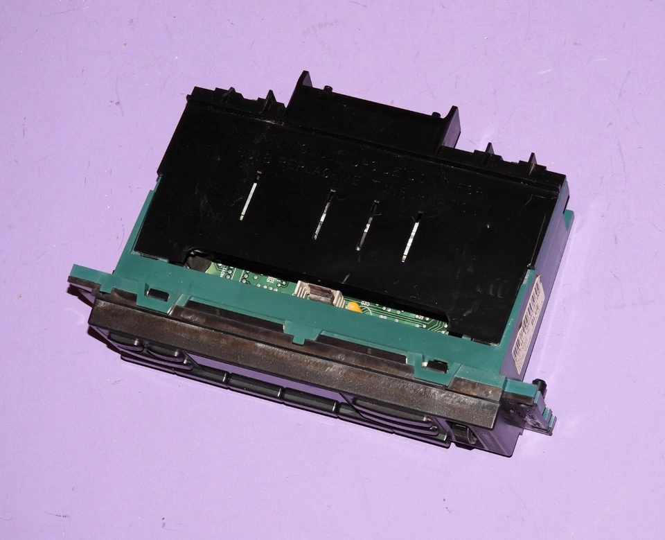 Lincoln Mark VIII 1995-96 OEM UNIDAD DE CONTROL DE CLIMA ELECTRÓNICO - F5LH-19C933-AE Foto 1 de 4