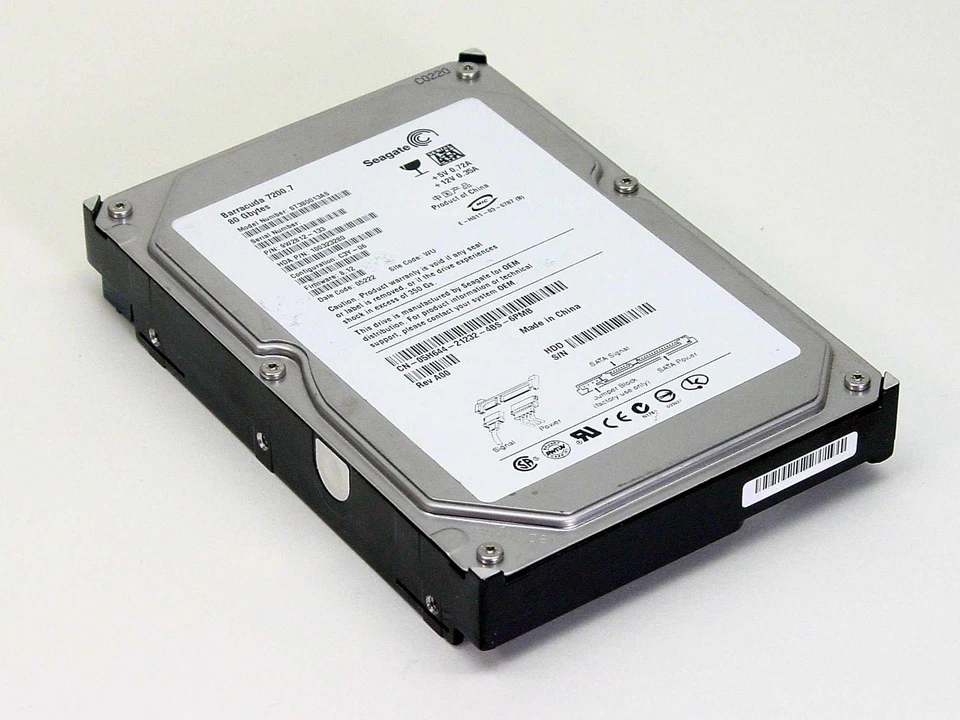 Dell 5H644 80GB 3.5" SATA Hard Drive by Seagate Barracuda 7200RPM ST380013AS - Image 1 of 4