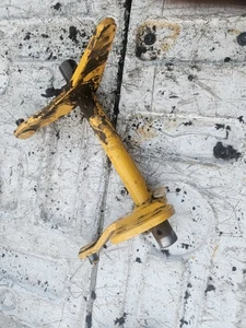 Cub Cadet Rockshaft 1641 1864 1863 - Picture 1 of 4