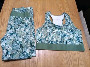 yoga, running, gym, dance Workout Wear. Leggings size 10/12 & Top size14/ 16 - Picture 1 of 16