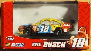 2009 1:87 Winners Circle Kyle Busch 18 M & M's Joe Gibbs Racing Toyota Camry - Picture 1 of 6