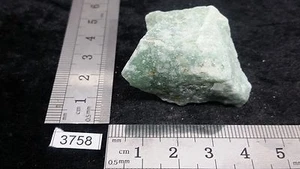 Quartz vert pierre brute mineraux lithotherapie esoterisme collection reiki brut - Picture 1 of 1