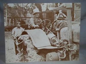 Antique John Deere Tractor Print 14 X 11 - Picture 1 of 1