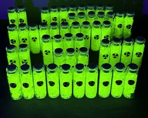 One Uranium Glass Vaseline Glass Vial - Picture 1 of 2