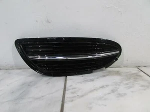 2014-2017 MERCEDES S-550 S400 S600 Grille Left Driver W/O Sport OEM 2228850724 - Picture 1 of 2