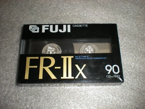 NEU FUJI FR-IIX VERSIEGELT 90 leere Audiokassette Band II IEC hoch - hergestellt in Japan - Bild 1 von 5