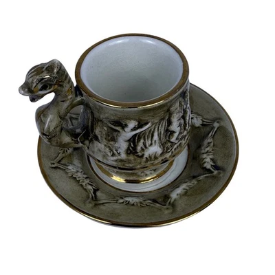 Taza de café espresso Capodimonte Italia Demitasse figuras mitológicas mango de dragón Foto 1 de 4