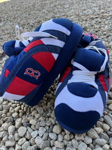 Boston Red Sox  plush MLB team logo sneaker slippers Mens size Large Cover