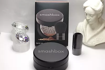 Smashbox HALO DARK .67  hydrating perfecting powder + BRUSH  NIB - Image 1 of 4