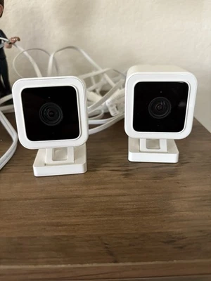 Set Of 2 Wyze cameras V3 - Image 1 of 3