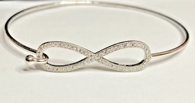 VTG 925 Sterling Silver JC Signed CZ Infinity Bangle / Bracelet NOS, 7", 4.4g - Image 1 of 4