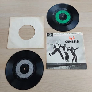 Genesis 33 & 45 Vinyl Singles 3X3 & Turn It On Again GEN 1 CB 356 - Foto 1 di 16