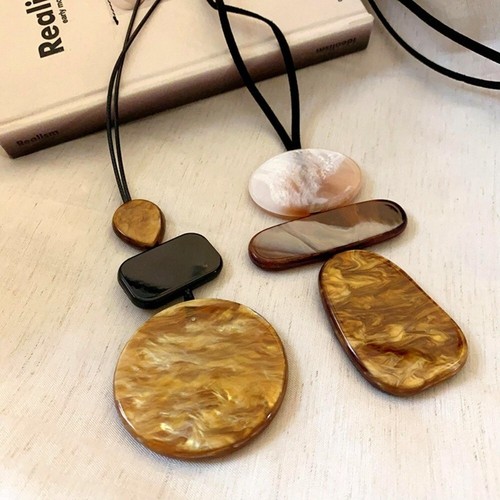 VETEMENTS Collana Avanzata per Donna Boemia Maglione Catena Abbigliamento Accessori