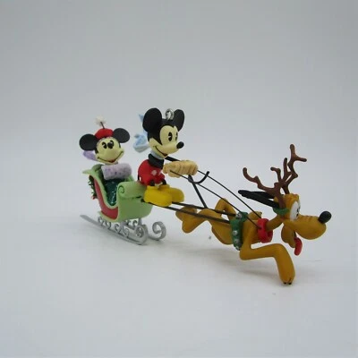 Passeio de trenó Disney Mickey, Minnie, Pluto Hallmark lembrança novo na caixa - Imagem 1 de 4