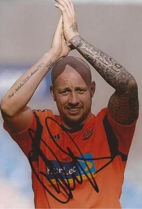 BOLTON: ALAN HUTTON SIGNED 6x4 ACTION PHOTO+COA - Picture 1 of 1