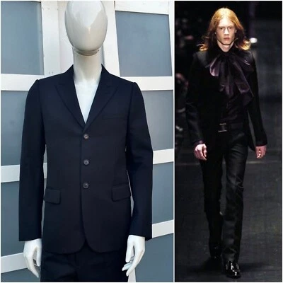 Rare & Great Dior Homme AW05 Hedi Slimane Peak Lapels 3 Buttons Wool Blazer - Image 1 of 4