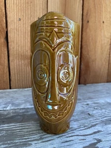 NUEVO TÓTEM DISNEY TRADER SAM'S TIKI POLINESIO RESORT ESMALTE DE CERÁMICA 7" DE ALTO TAZA - Imagen 1 de 9