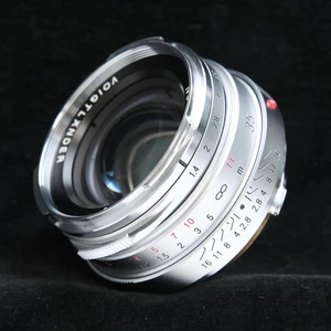 Voigtlander NOKTON Classic 35mm F/1.4 MC VM MapCamera 25th ED. #403 - Picture 1 of 12
