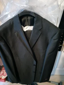 Brand New Men's Black Sheer Stripe Carlo Lusso 44L Three Piece Suit - Picture 1 of 10