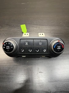 2010-2013 HYUNDAI TUCSON HEATER AC CLIMATE TEMPERATURE CONTROL MANUAL CONTROLLER - Bild 1 von 11