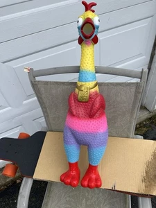 GIGANTE GRITANDO GOMA POLLO ABRAZARME 27" DIVERTIDO MORDAZA JUGUETE COLECCIONABLE Colorido - Imagen 1 de 5