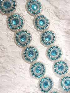 0379 TURQUOISE SILVER RHINESTONE TRIM SEWING CRAFTS @ GLORY'S HOUSE :) $ave :) - Picture 1 of 1