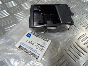 Inserto de cenicero salpicadero delantero original Vauxhall Opel Meriva A 2003 a 2010 - Imagen 1 de 13