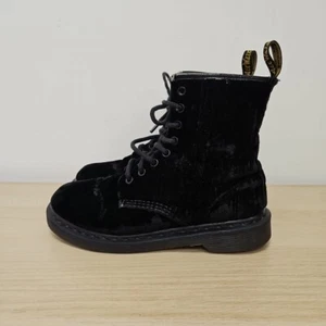 Dr Martens 1460 Castel Mono Negro Terciopelo Suave Tobillo Botas Raras Reino Unido 5 UE 38 - Imagen 1 de 11