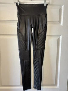 Leggings SPANX Imitación Cuero Modelado Adelgazantes Moto Negros Talla S Pequeños - Imagen 1 de 7