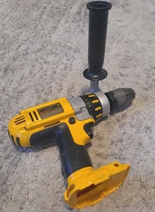 Dewalt DC925 18 Voltios Inalámbrico XRP Taladro Destornillador Martillo Taladro Herramienta con Mango Probado - Imagen 1 de 10