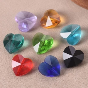 Lote de 10 cuentas sueltas de vidrio de cristal facetado en forma de corazón de 14 mm para hacer joyas - Imagen 1 de 24